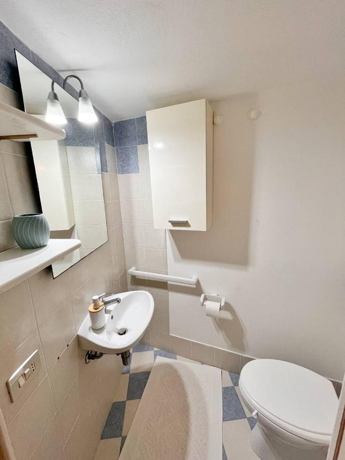 Domus Myoho Apartment Cagliari Luaran gambar