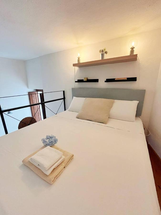 Domus Myoho Apartment Cagliari Luaran gambar