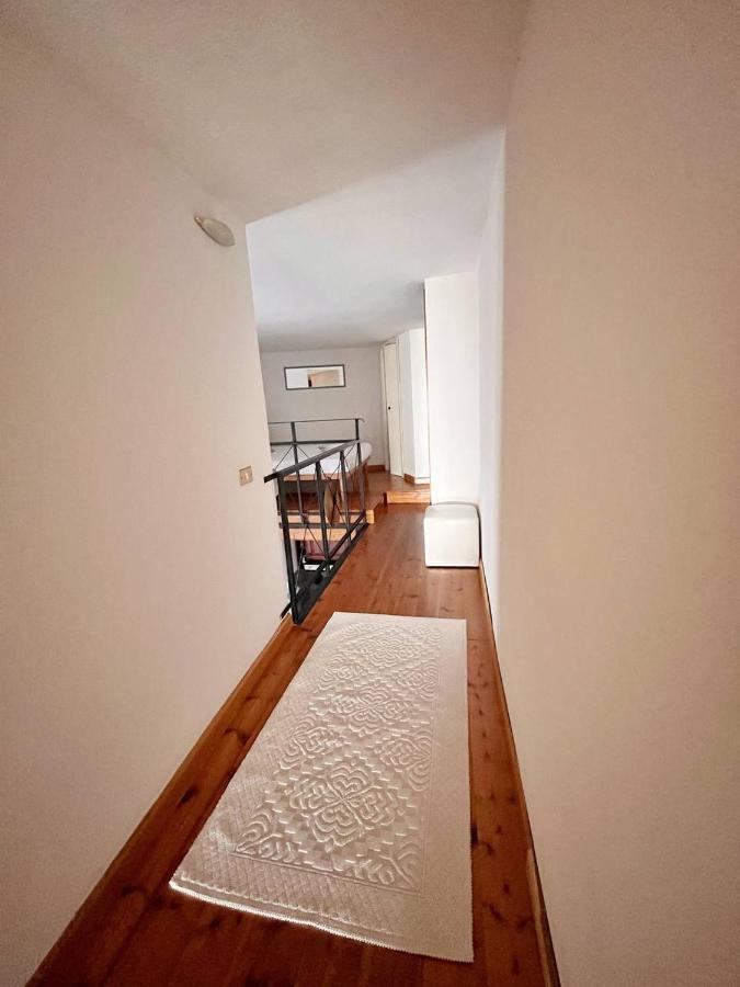 Domus Myoho Apartment Cagliari Luaran gambar