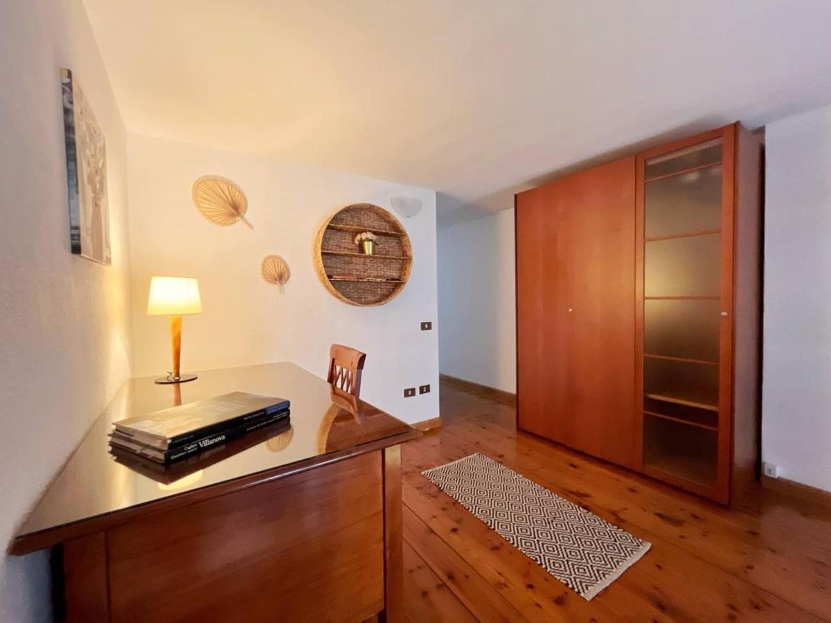 Domus Myoho Apartment Cagliari Luaran gambar