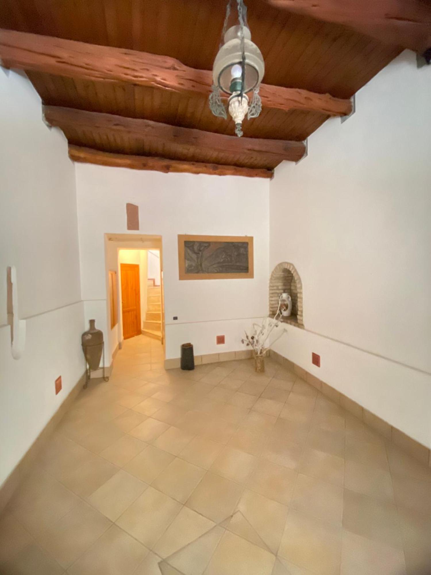 Domus Myoho Apartment Cagliari Luaran gambar
